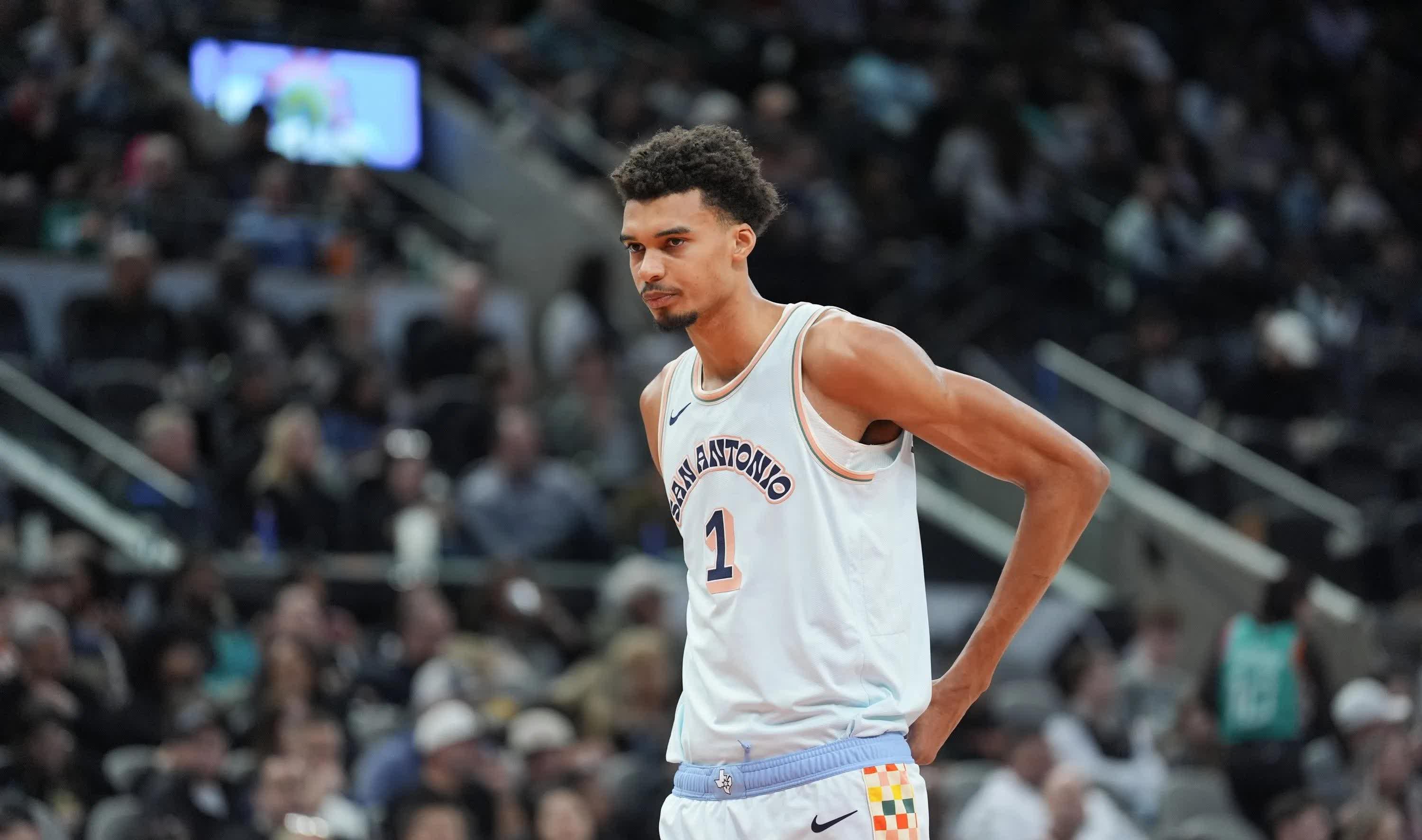 亚博平台 -从马赛围绕意大利杯防线松动到迈阿密热火迎CBA常规赛关键赛,国际比赛日圣安东尼奥马刺备战意大利杯的简单介绍